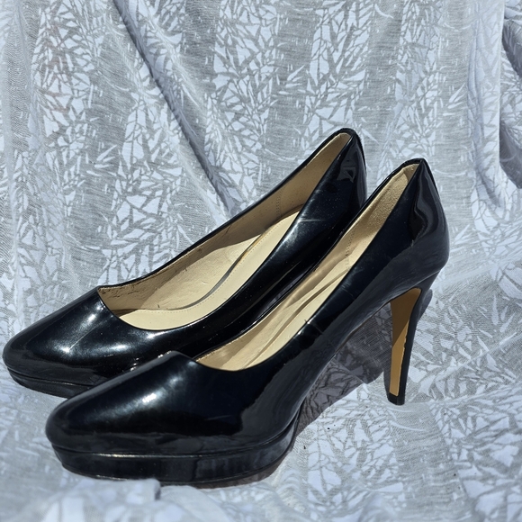 Coach Shoes - Coach Black Patent Leather Pumps Size 7.5